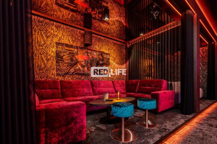 camere VIP club elit fără
