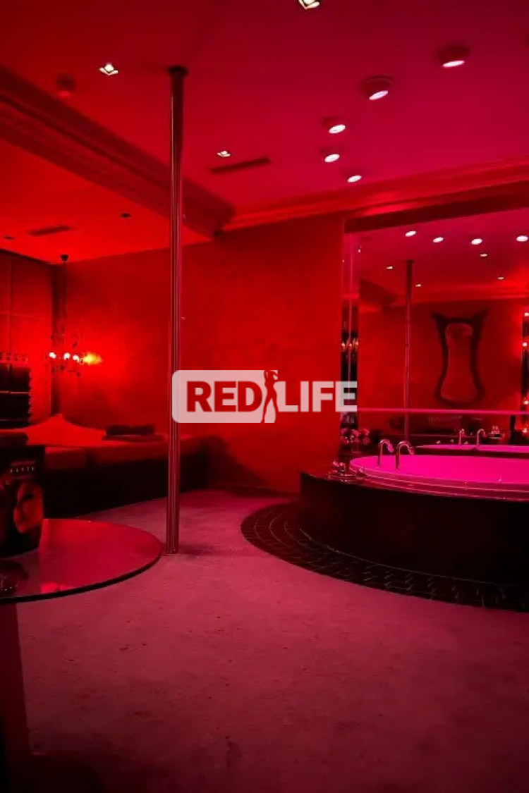 Club Colosseum Graz muncă de