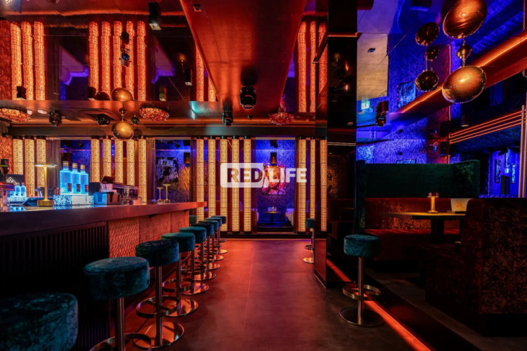 camere VIP club elit fără